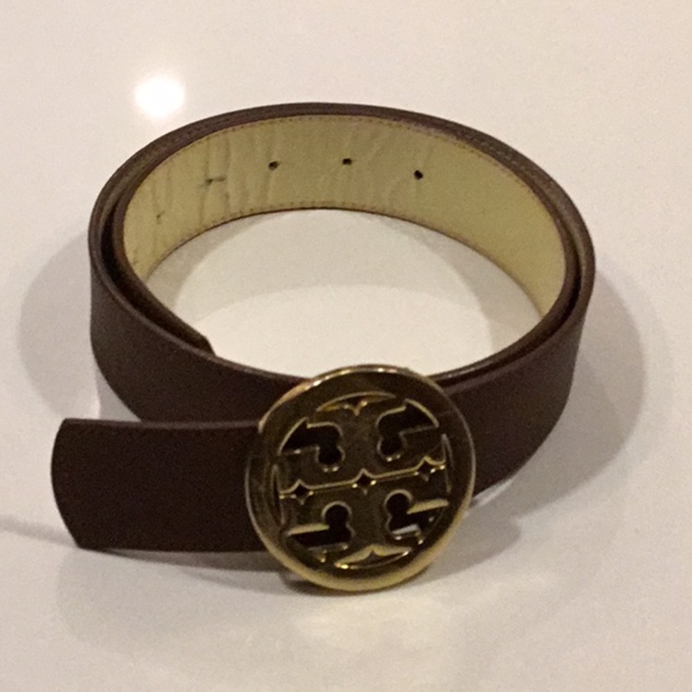 1.5” Reversible Tory Burch logo Belt